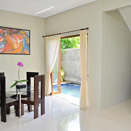 Parkside Denbukit Residence & Suite Jimbaran Exterior photo