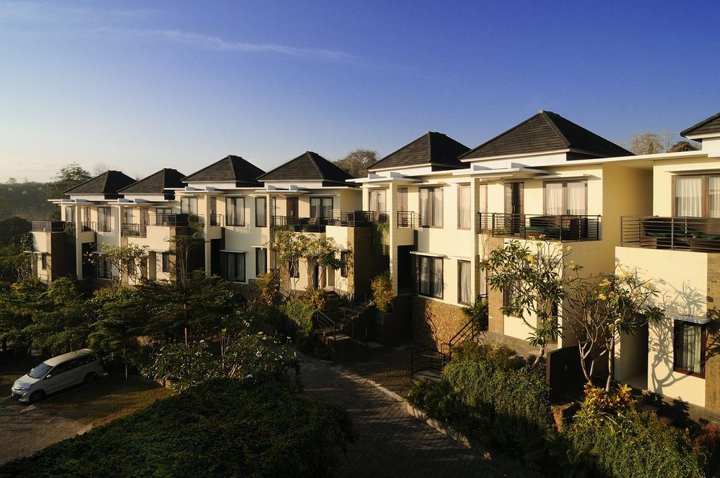 Parkside Denbukit Residence & Suite Jimbaran Exterior photo
