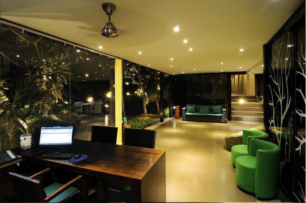 Parkside Denbukit Residence & Suite Jimbaran Exterior photo