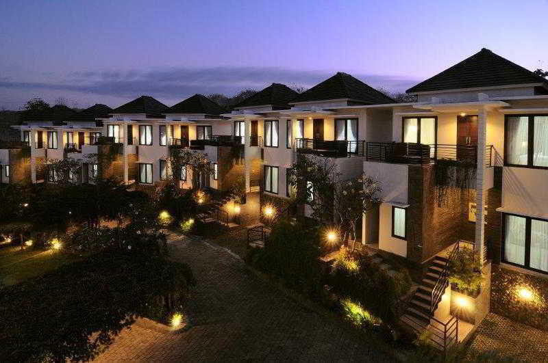 Parkside Denbukit Residence & Suite Jimbaran Exterior photo